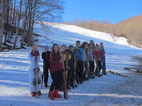 Μάθημα σκι για την Ε΄και Στ΄τάξη του σχολείου μας στα 3-5 Πηγάδια